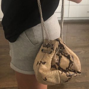 Henri bendel drawstring Cross body bucket bag